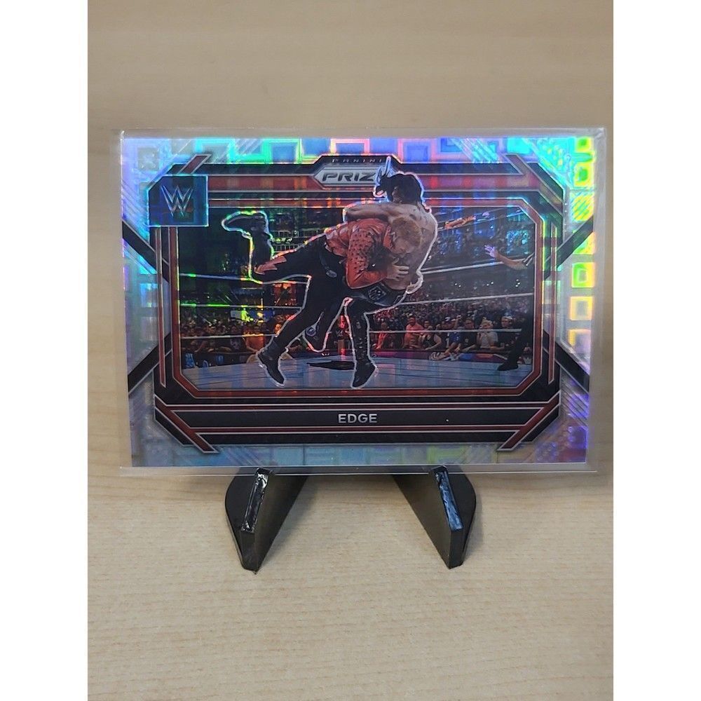 2023 WWE Panini Prizm Premium Card Edge No.100 /199